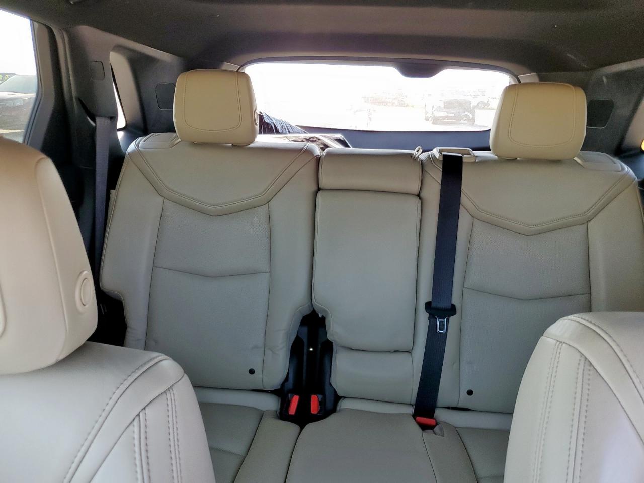 2017 Cadillac Xt5 Luxury VIN: 1GYKNDRS0HZ104687 Lot: 69750485