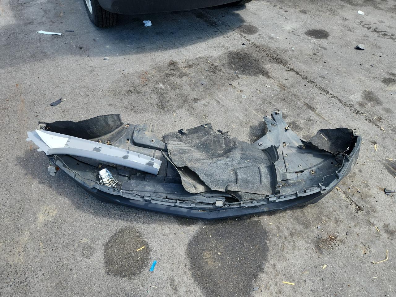 2019 Chevrolet Equinox Lt VIN: 2GNAXUEV2K6167652 Lot: 70251735