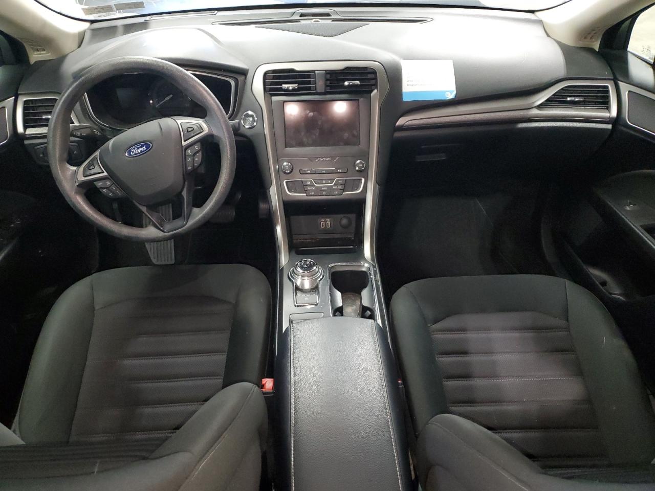 2019 Ford Fusion Se VIN: 3FA6P0LU3KR119299 Lot: 59002475