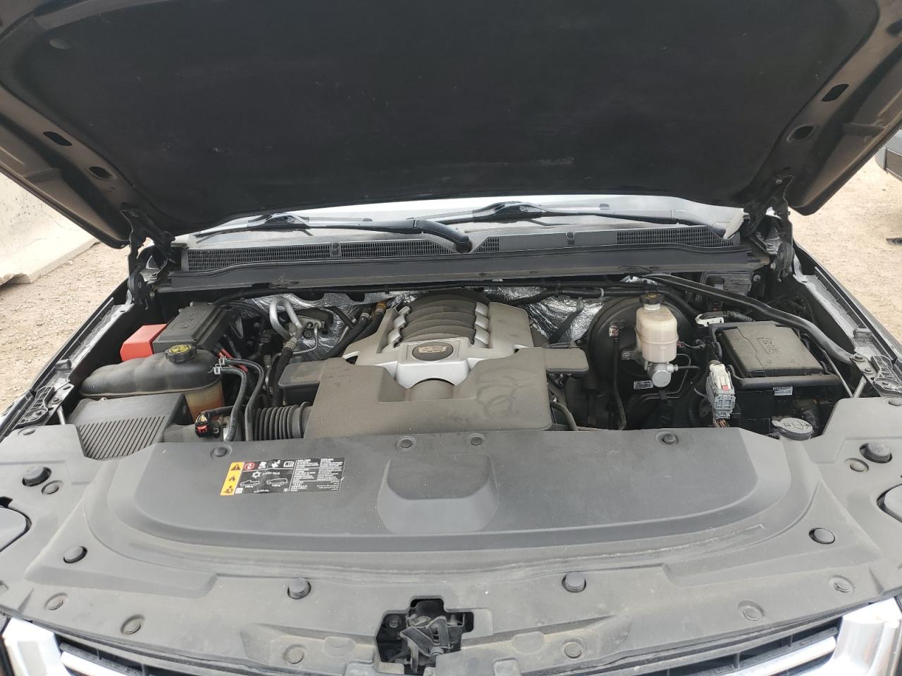 2017 Cadillac Escalade Platinum VIN: 1GYS4DKJXHR141671 Lot: 70681615