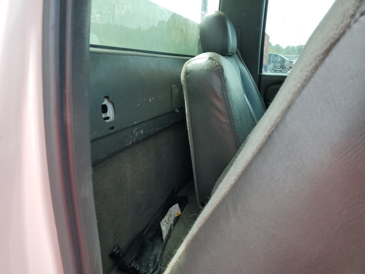 2005 Chevrolet Silverado C2500 Heavy Duty VIN: 1GBHC24U55E237598 Lot: 69020385