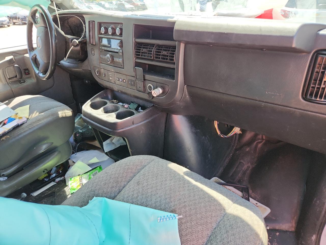 2020 GMC Savana Cargo 2500 13 VIN: 1GTW7AFG6L1142805 Lot: 69005655
