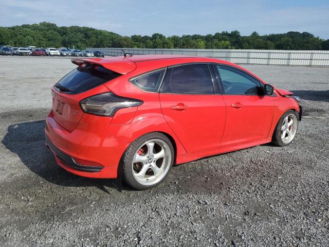 FORD FOCUS 2016 Red