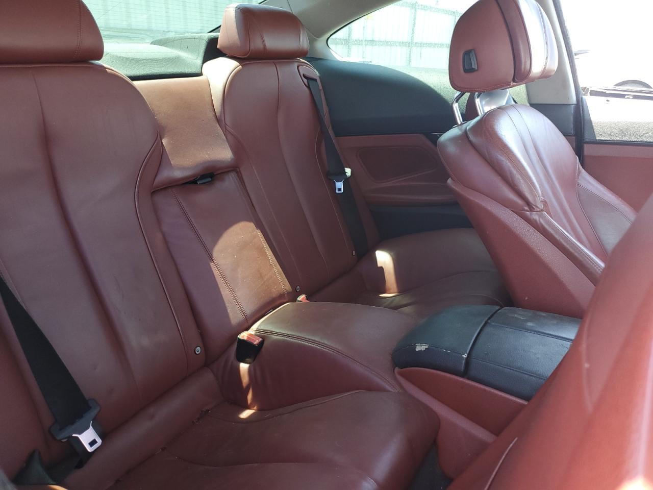 2012 BMW 650 Xi VIN: WBALX5C5XCC894182 Lot: 68212155