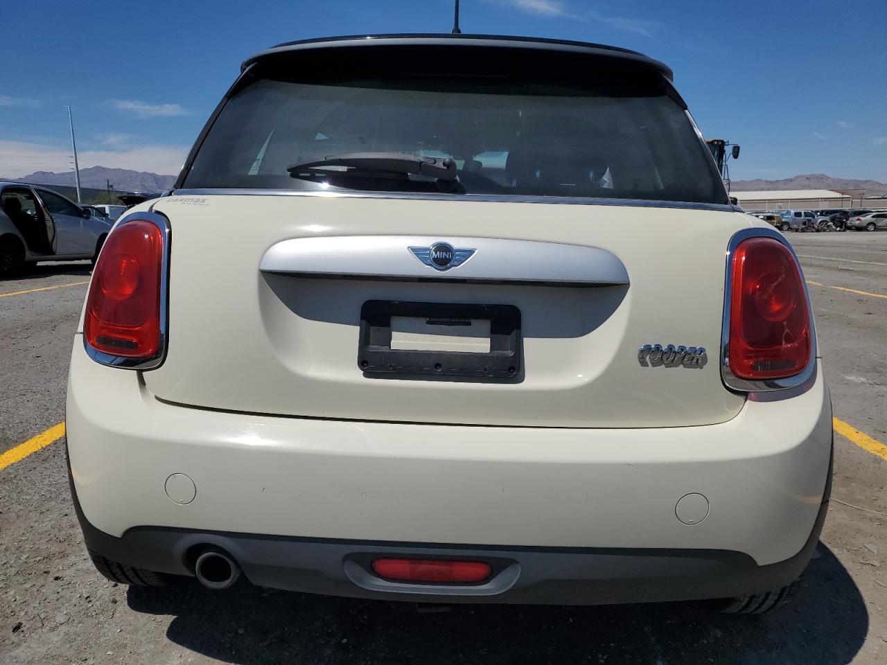 2015 Mini Cooper VIN: WMWXM5C56FT942498 Lot: 68108795