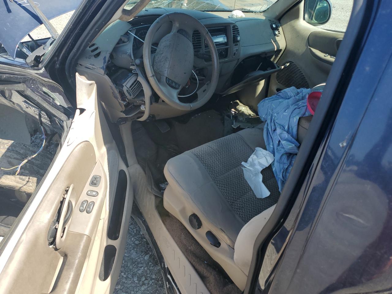 2002 Ford F150 VIN: 1FTRF17WX2NB73908 Lot: 68997315