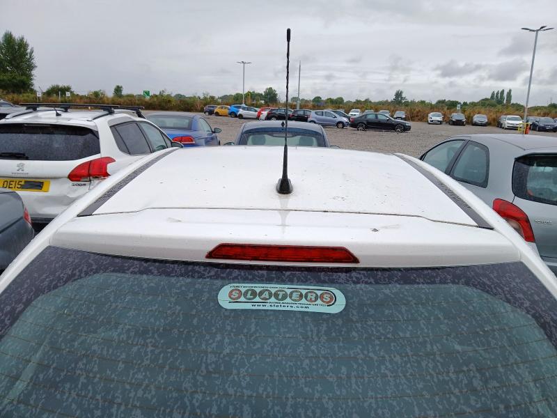 2012 CITROEN C3 WHITE 
