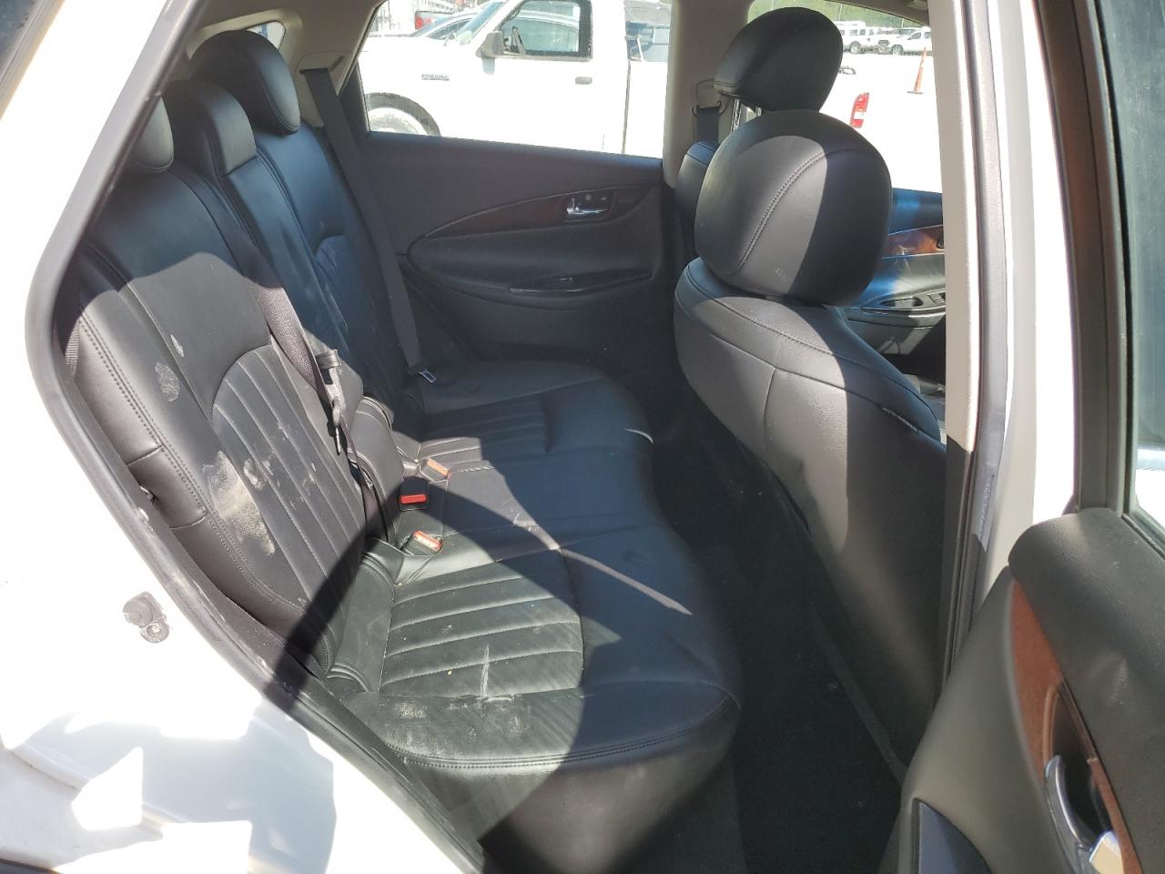 2008 Infiniti Ex35 Base VIN: JNKAJ09F18M351012 Lot: 46637785