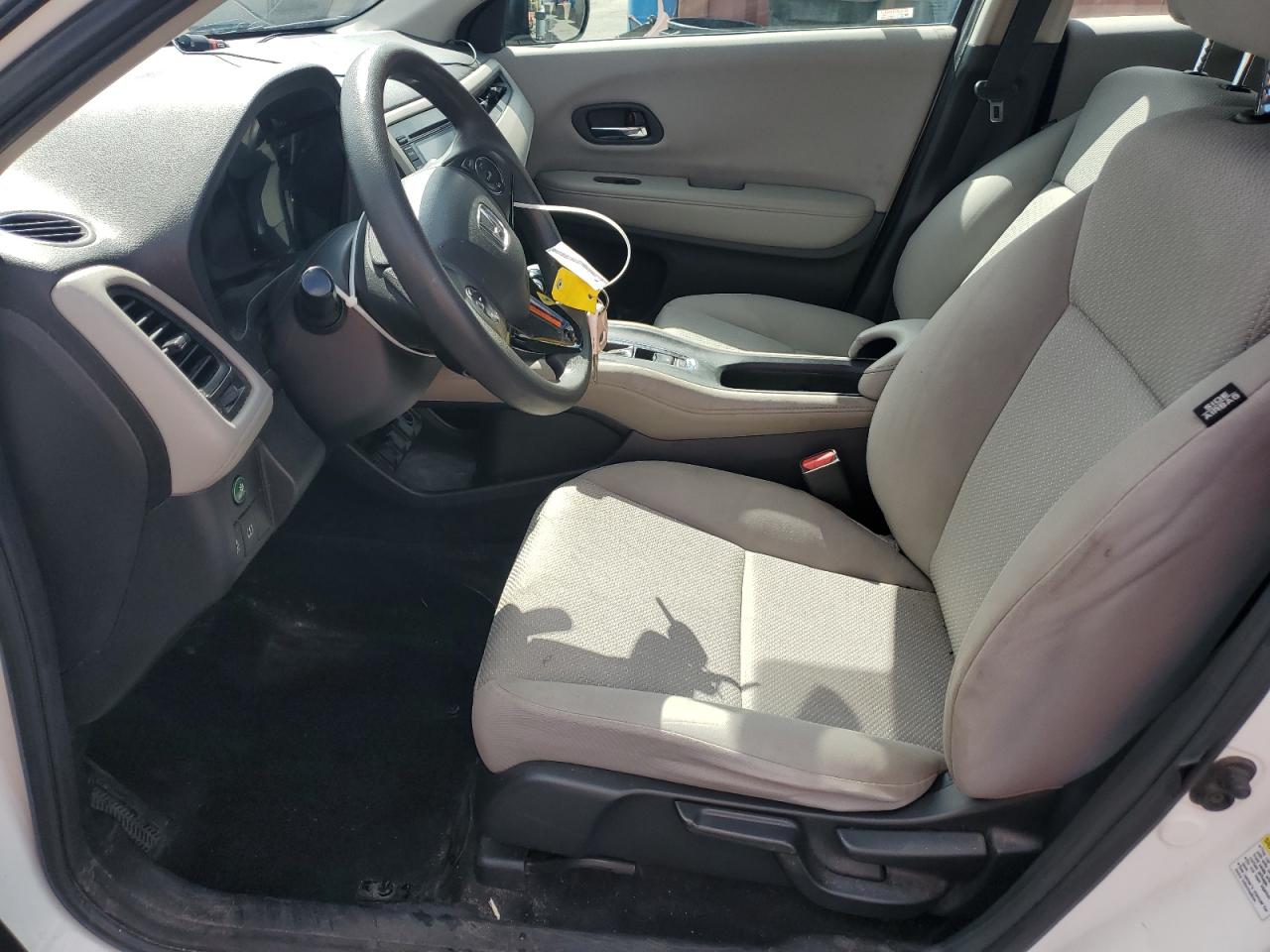 2016 Honda Hr-V Lx VIN: 3CZRU6H38GM749210 Lot: 70463975