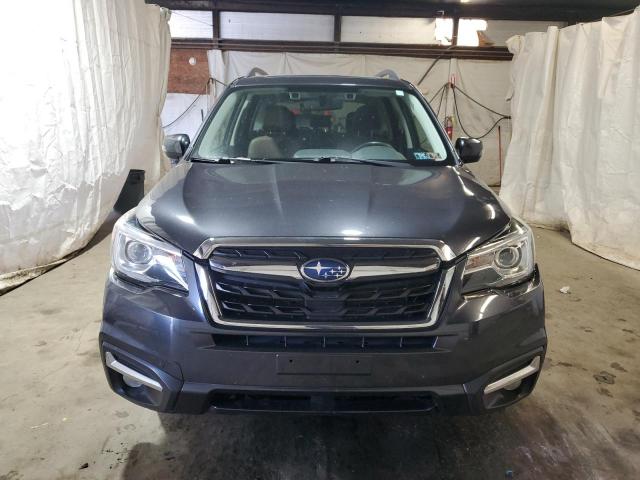 SUBARU FORESTER 2017 Black