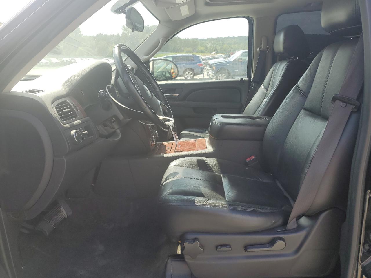 2012 Chevrolet Suburban C1500 Lt VIN: 1GNSCJE00CR101481 Lot: 69094655