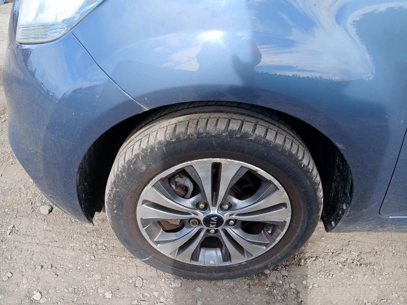 2015 KIA VENGA 3