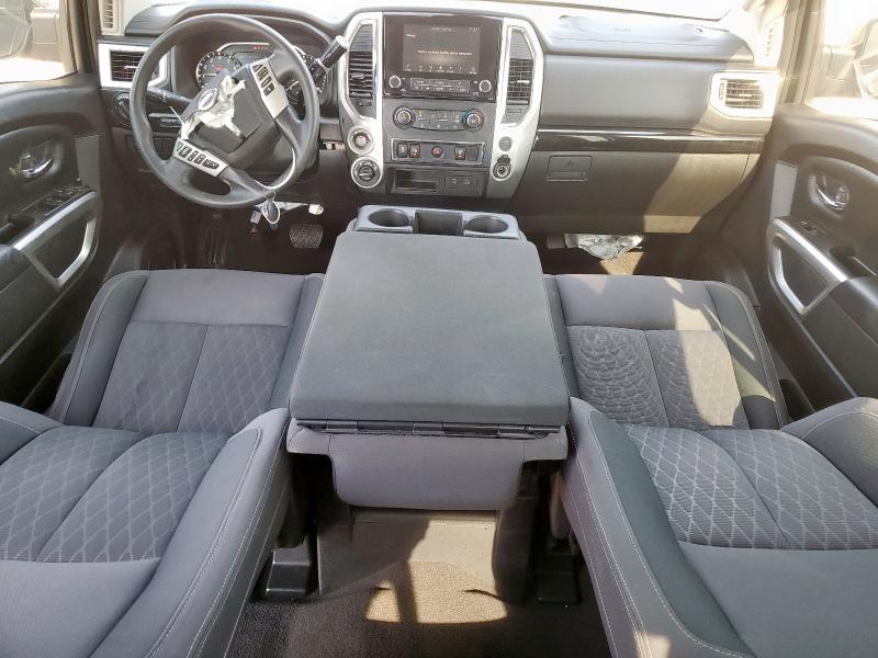  NISSAN TITAN 2021 Black