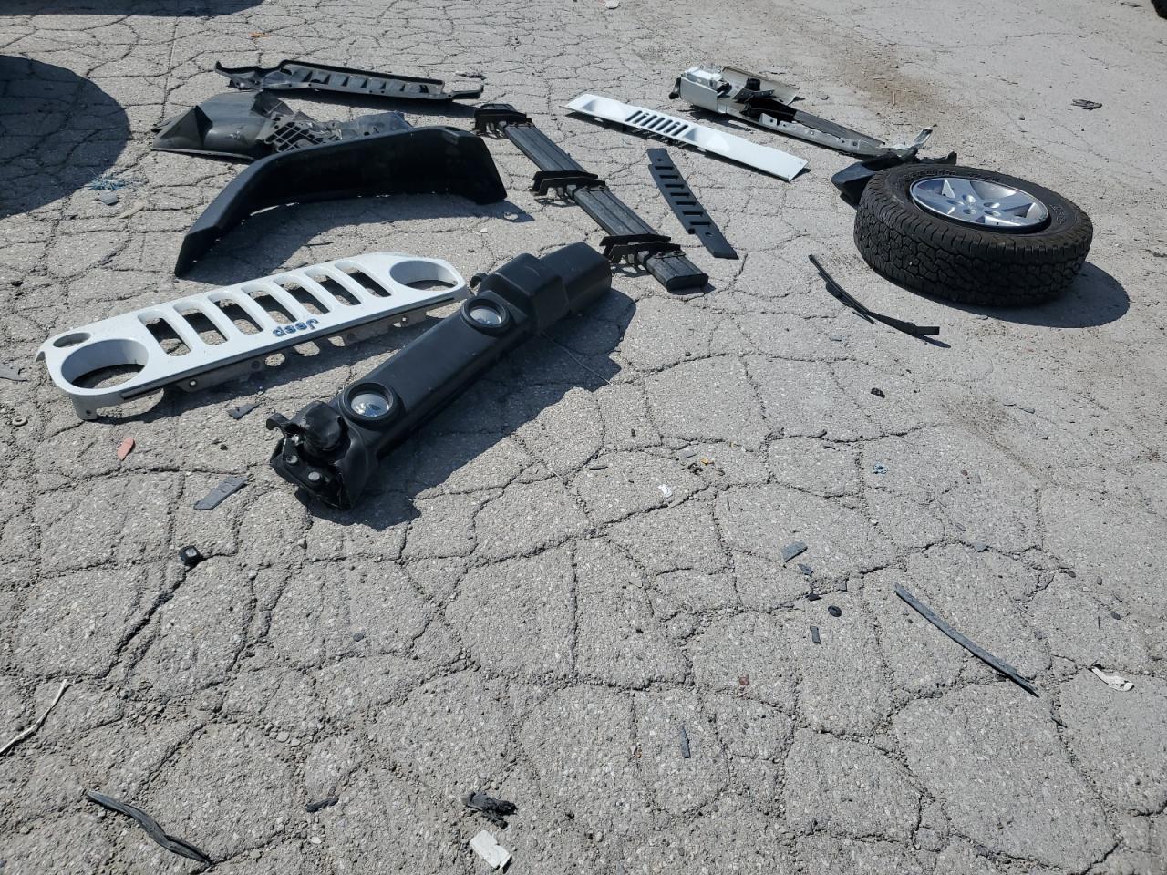 2017 Jeep Wrangler Unlimited Sport VIN: 1C4BJWDG4HL744789 Lot: 70290995