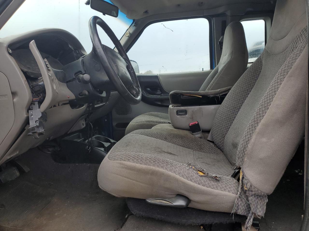 1999 Ford Ranger Super Cab VIN: 1FTYR14V7XTB01792 Lot: 70217265