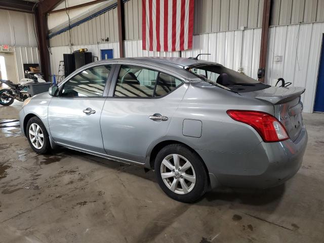  NISSAN VERSA 2013 Szary