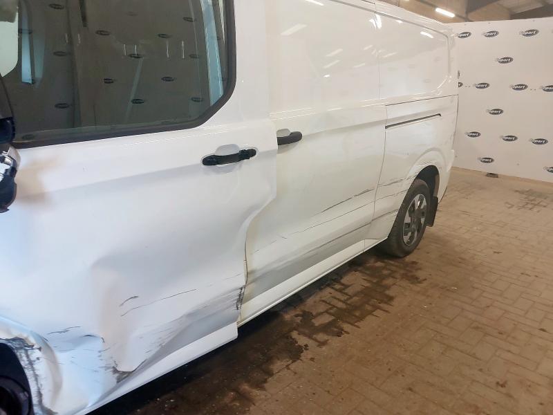 2024 FORD TRANSIT CUSTOM TREND