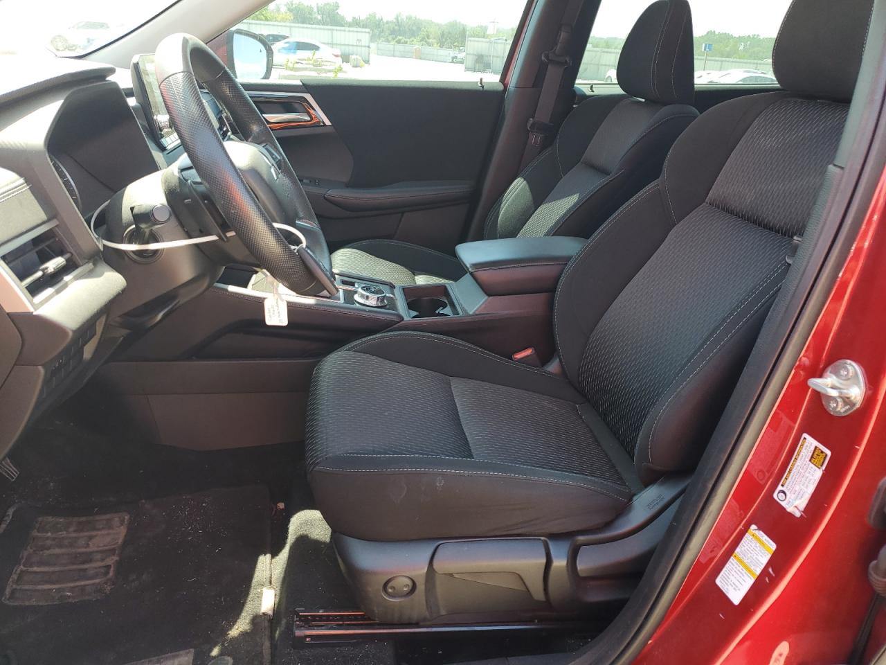 2023 Mitsubishi Outlander Es VIN: JA4J3TA84PZ010015 Lot: 69826405