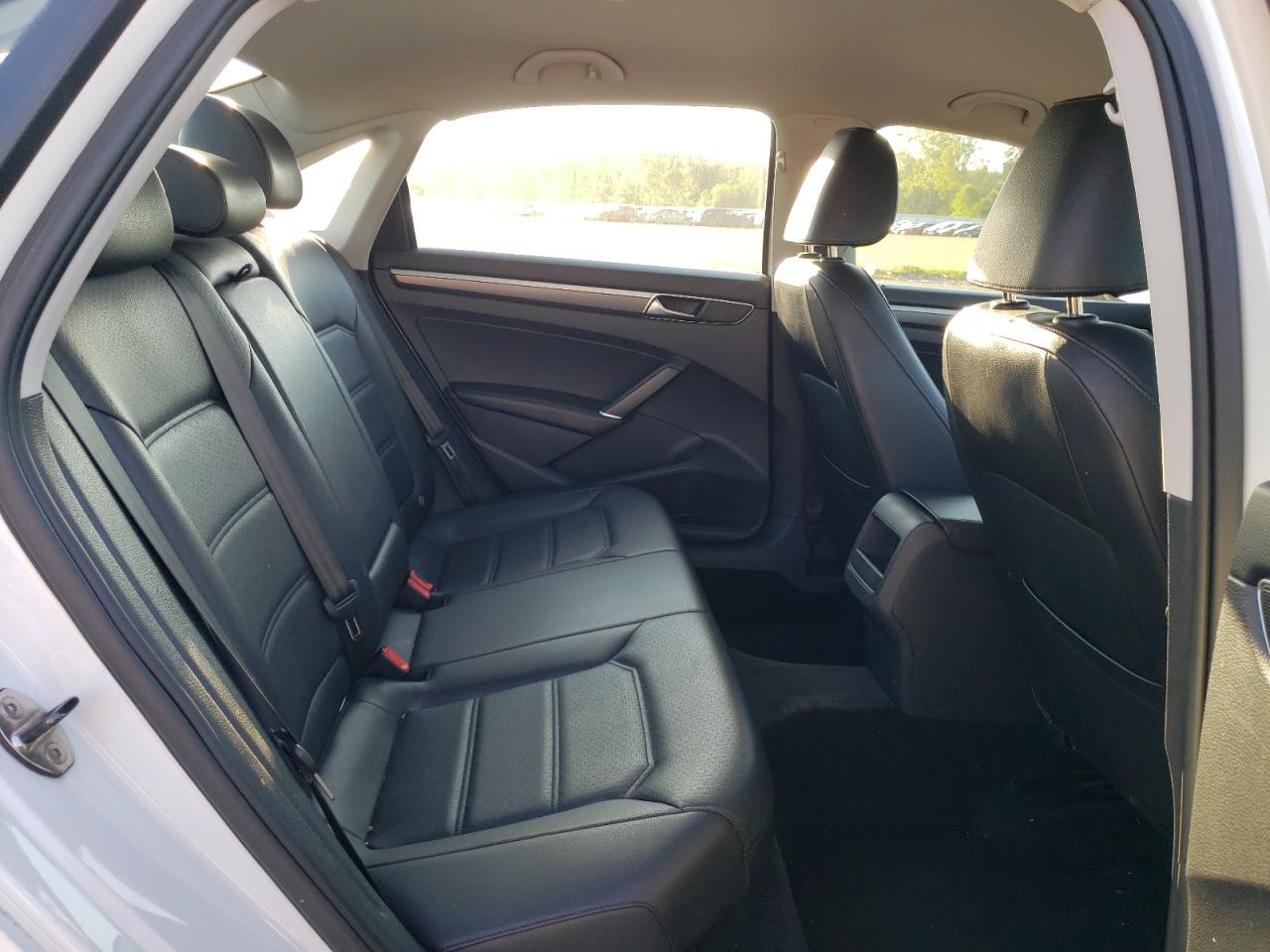 2018 Volkswagen Passat S VIN: 1VWAA7A39JC007478 Lot: 69365955