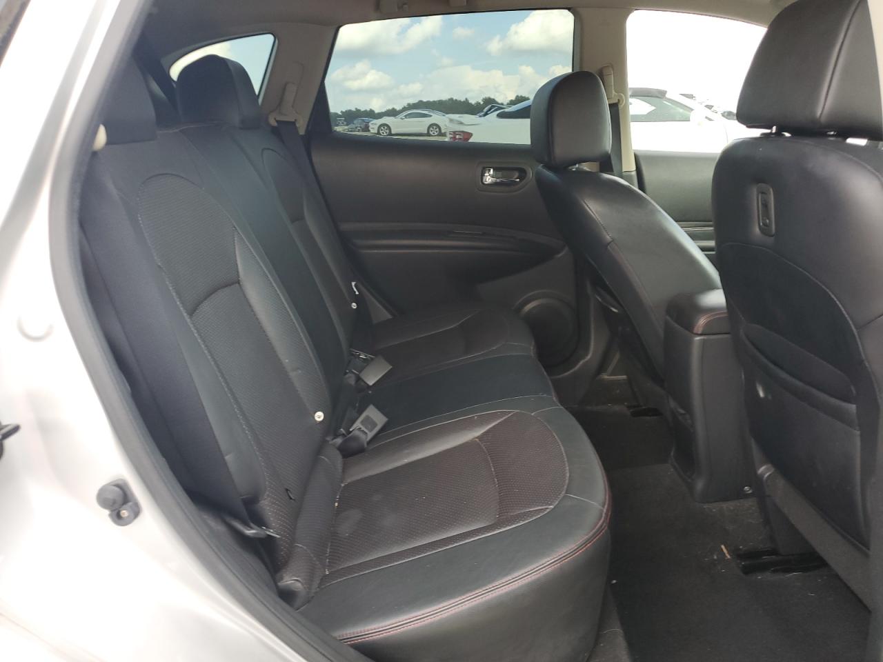 2011 Nissan Rogue S VIN: JN8AS5MV0BW678236 Lot: 69903935