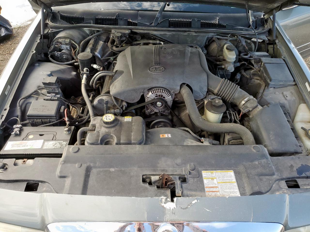 2002 Mercury Grand Marquis Gs VIN: 2MEFM74W22X619515 Lot: 68361365