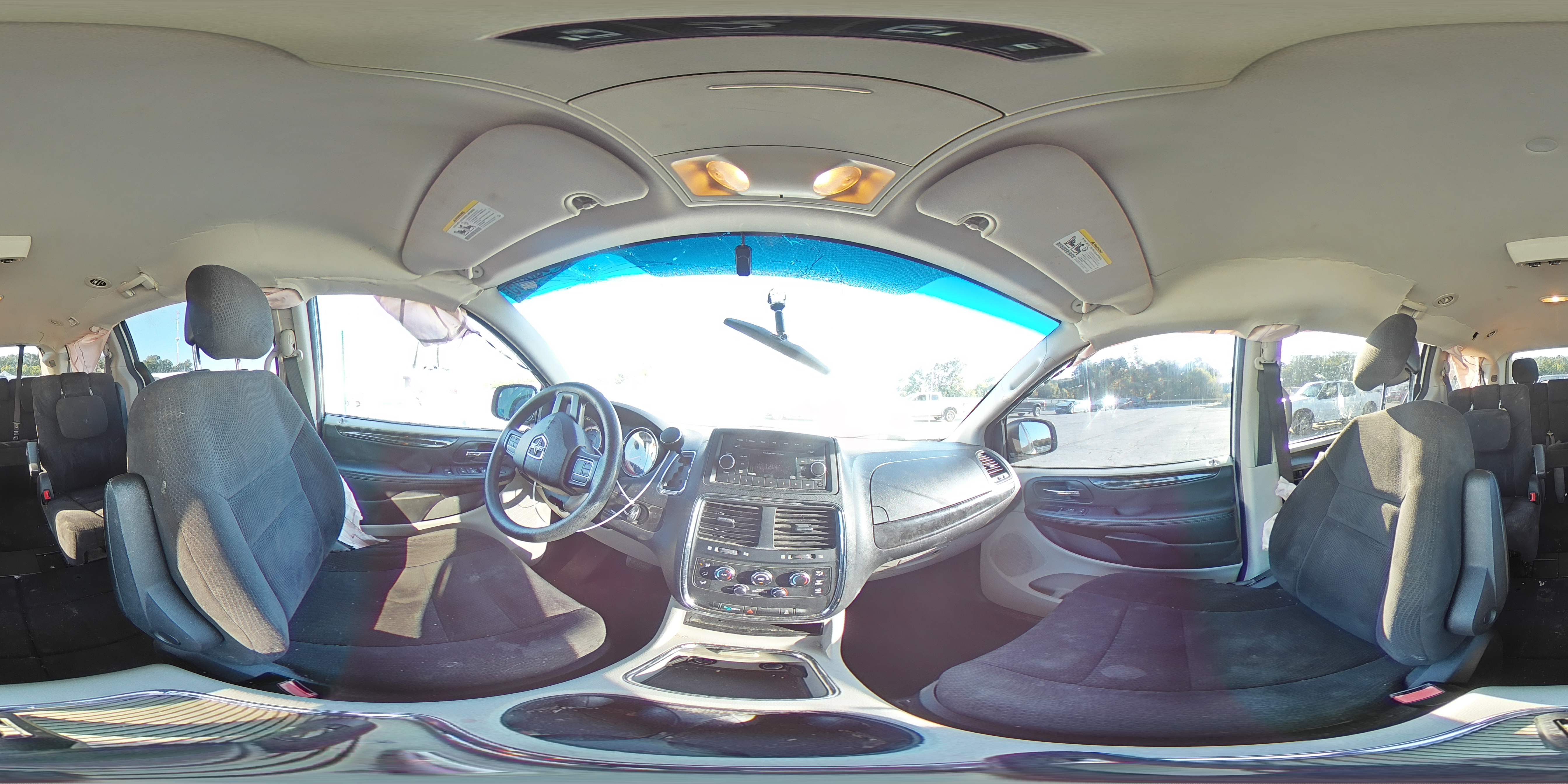 2016 Dodge Grand Caravan Sxt VIN: 2C4RDGCG5GR333999 Lot: 68535605