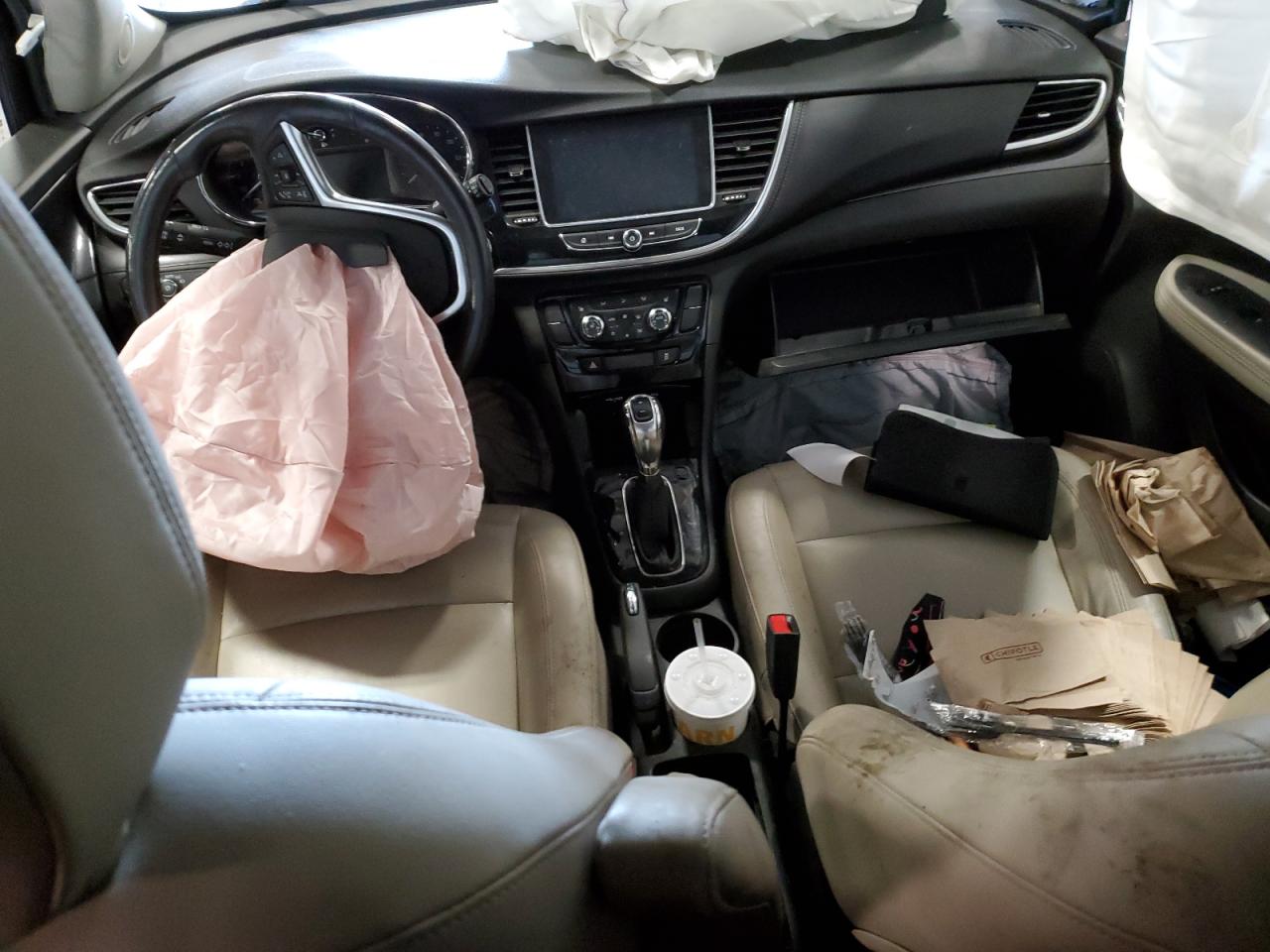 2019 Buick Encore Essence VIN: KL4CJGSM5KB905905 Lot: 70284885