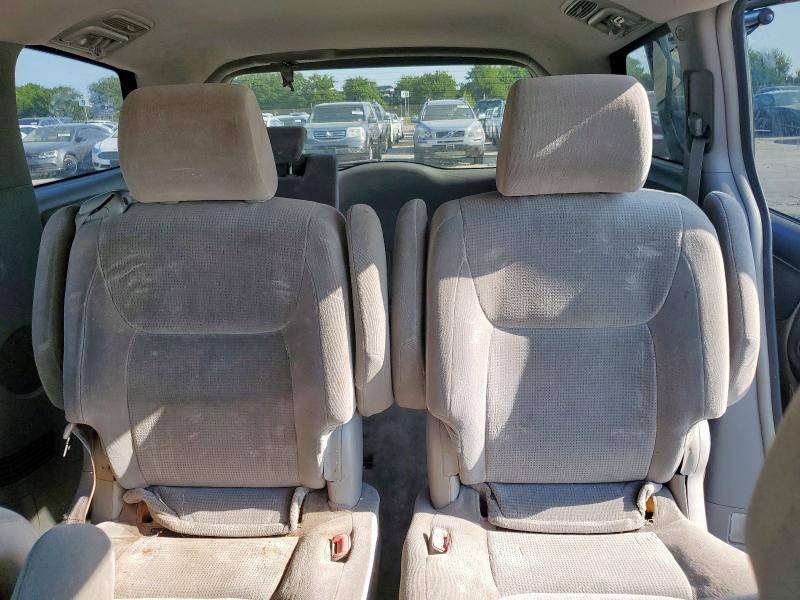 2005 TOYOTA SIENNA CE
