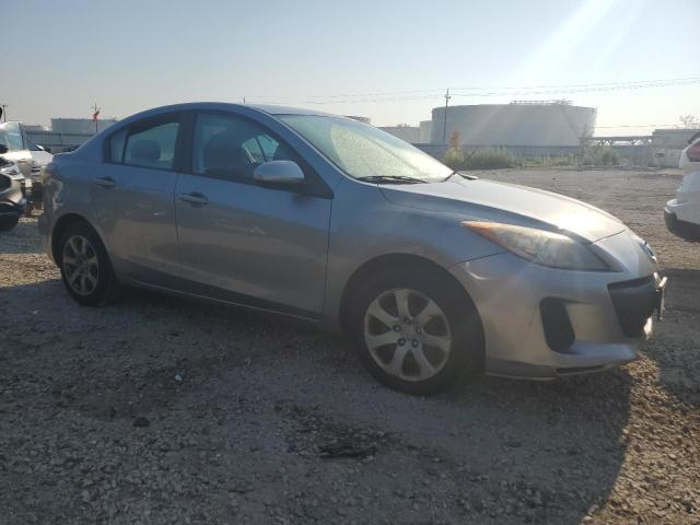  MAZDA 3 2013 Srebrny