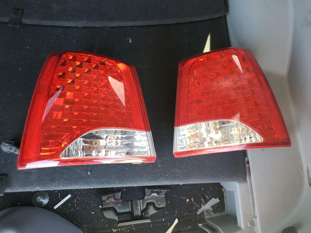 2011 Kia Sorento Base VIN: 5XYKT3A15BG155892 Lot: 69001455