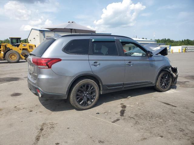  MITSUBISHI OUTLANDER 2018 Серый