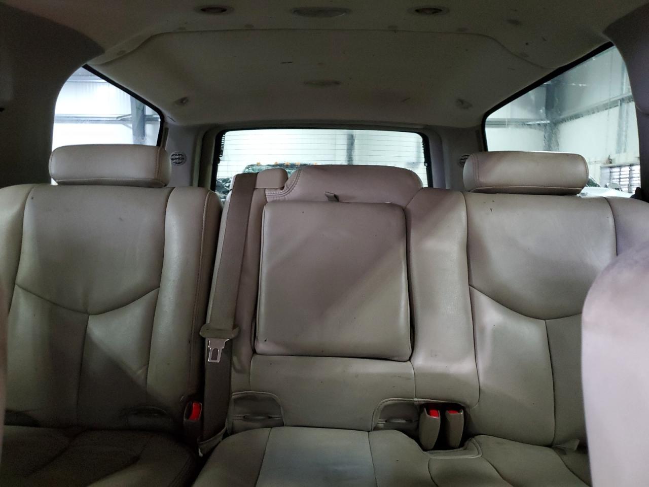 2005 Chevrolet Suburban K1500 VIN: 3GNFK16ZX5G114601 Lot: 70302055