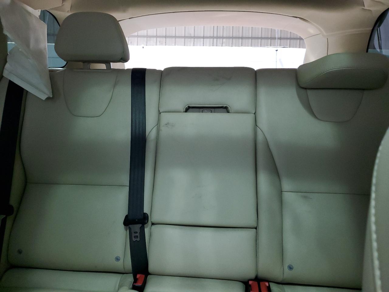 YV4902RKXF2727499 VOLVO XC60 2015 WHITE Photo 10