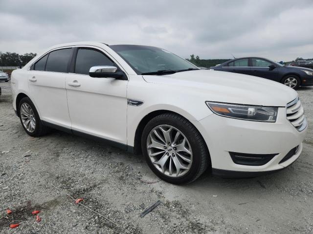 Sedans FORD TAURUS 2015 Biały