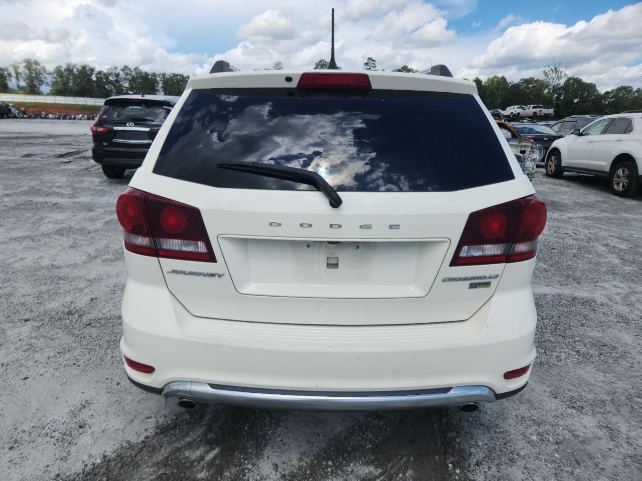 2019 Dodge Journey Crossroad VIN: 3C4PDCGG4KT707468 Lot: 68756475