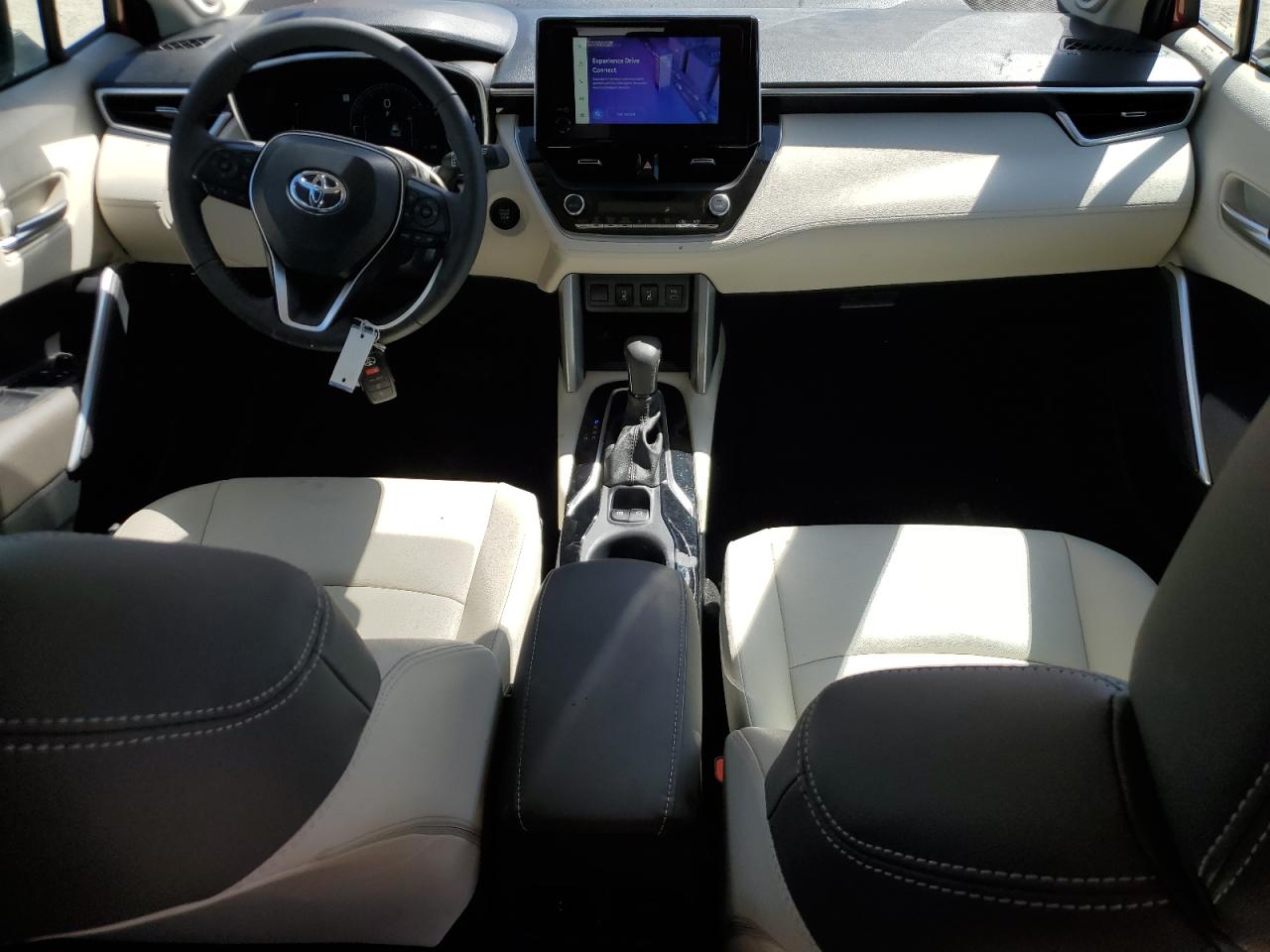 2024 Toyota Corolla Cross Xle VIN: 7MUDAABG1RV093741 Lot: 67996215
