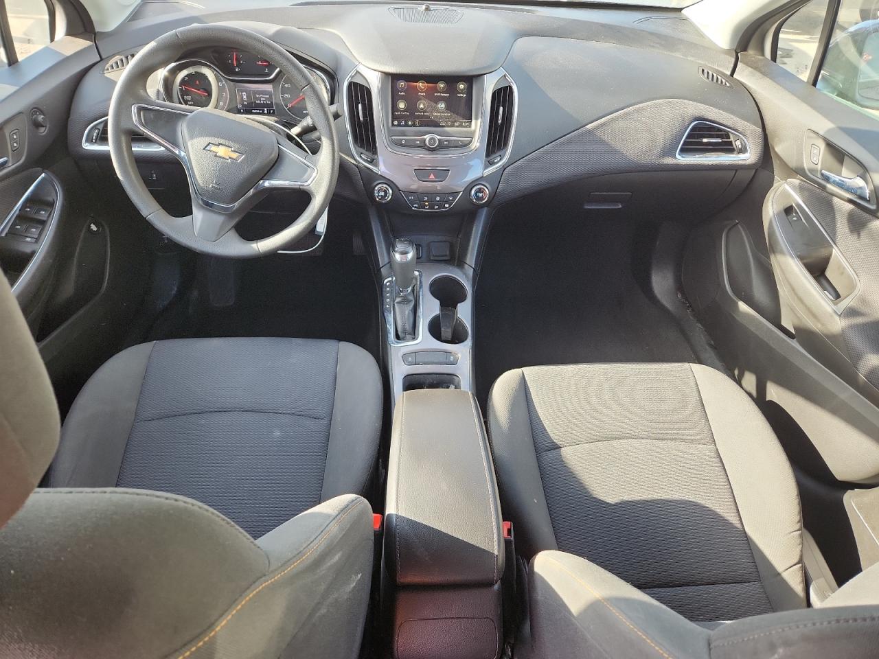 2019 Chevrolet Cruze Ls VIN: 1G1BC5SM2K7136002 Lot: 70323515