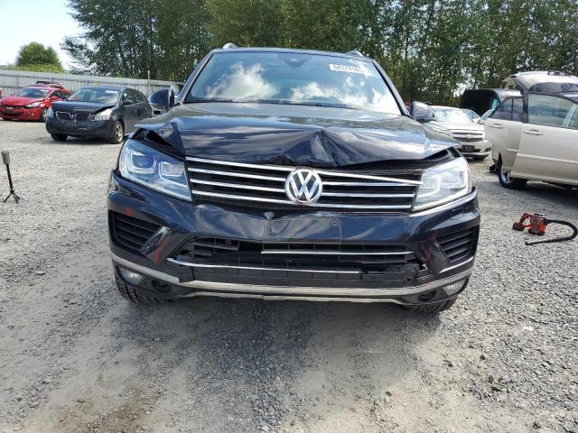  VOLKSWAGEN TOUAREG 2017 Синий
