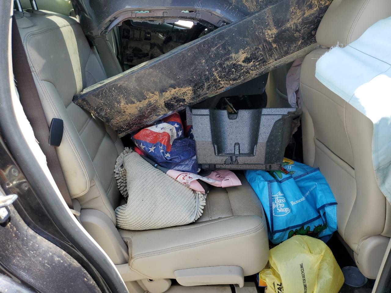 2017 GMC Acadia Denali VIN: 1GKKNPLS8HZ157593 Lot: 69190475