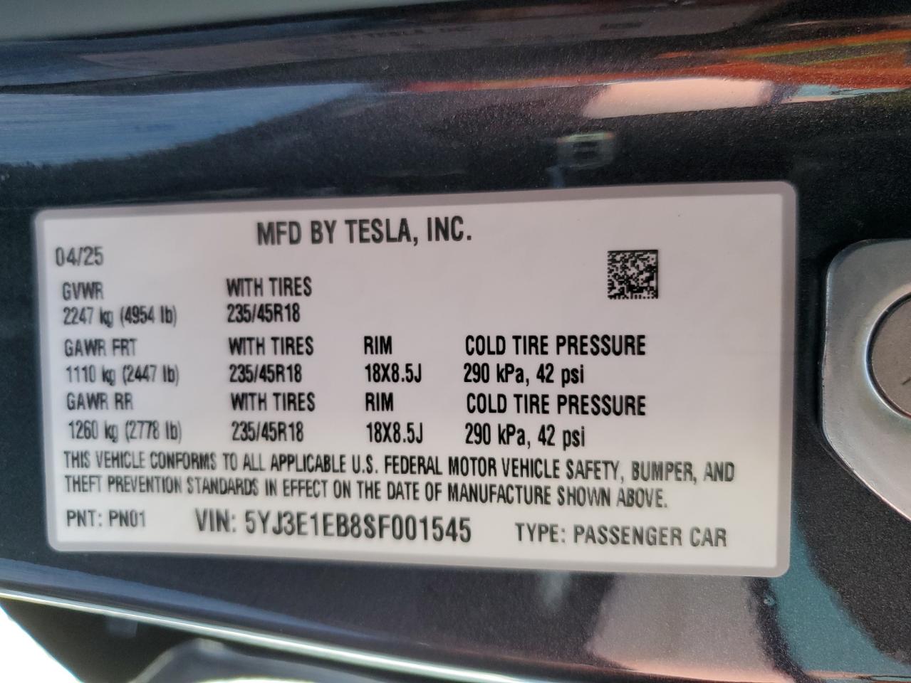 2025 Tesla Model 3 VIN: 5YJ3E1EB8SF001545 Lot: 68951275