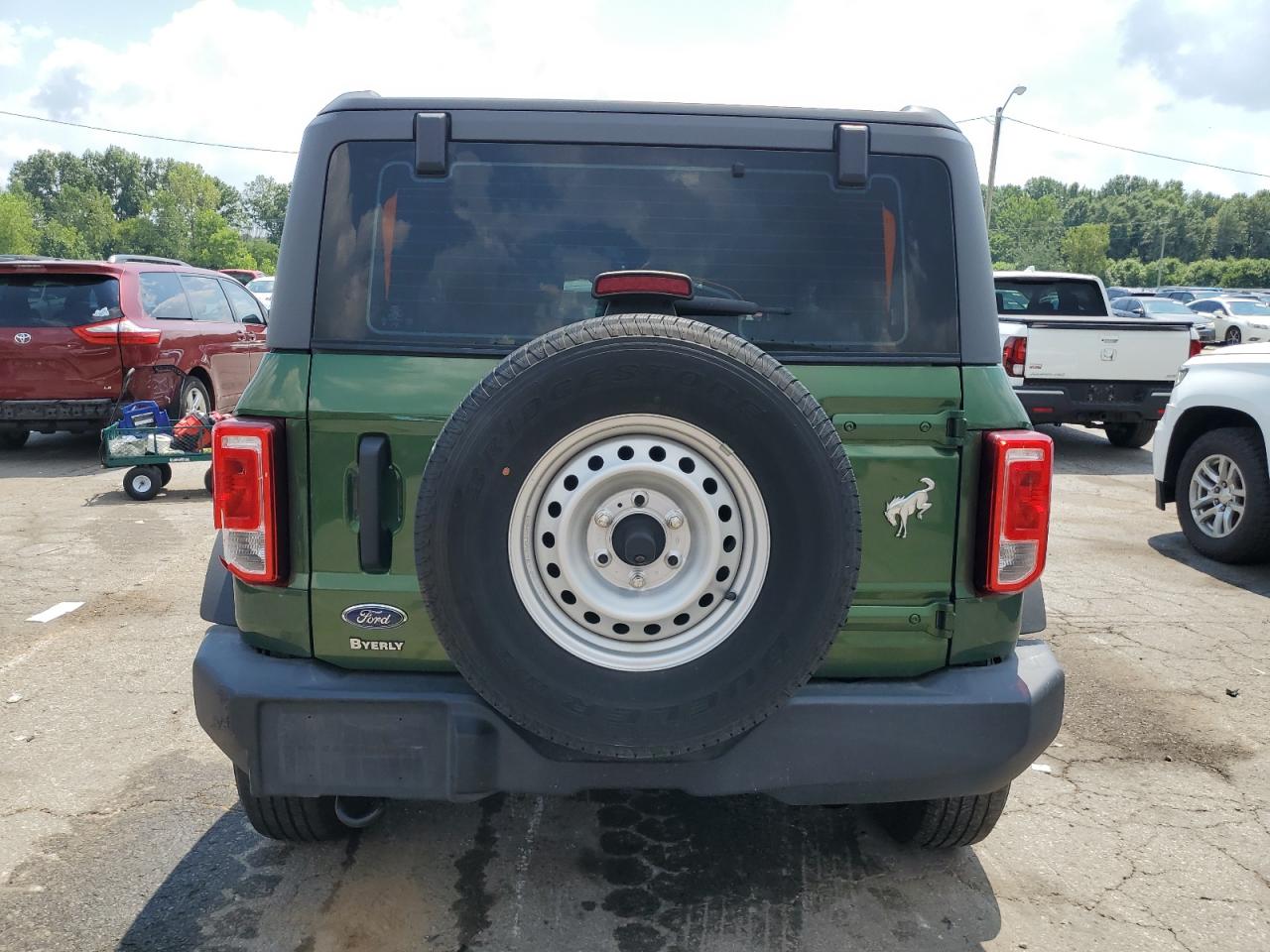 2022 Ford Bronco Base VIN: 1FMDE5AH9NLB15492 Lot: 68735385