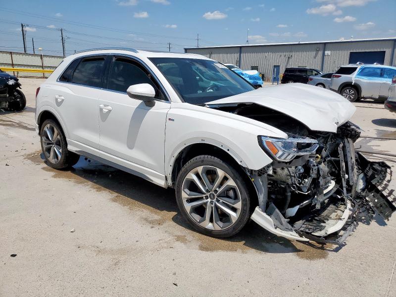  AUDI Q3 2020 Белы