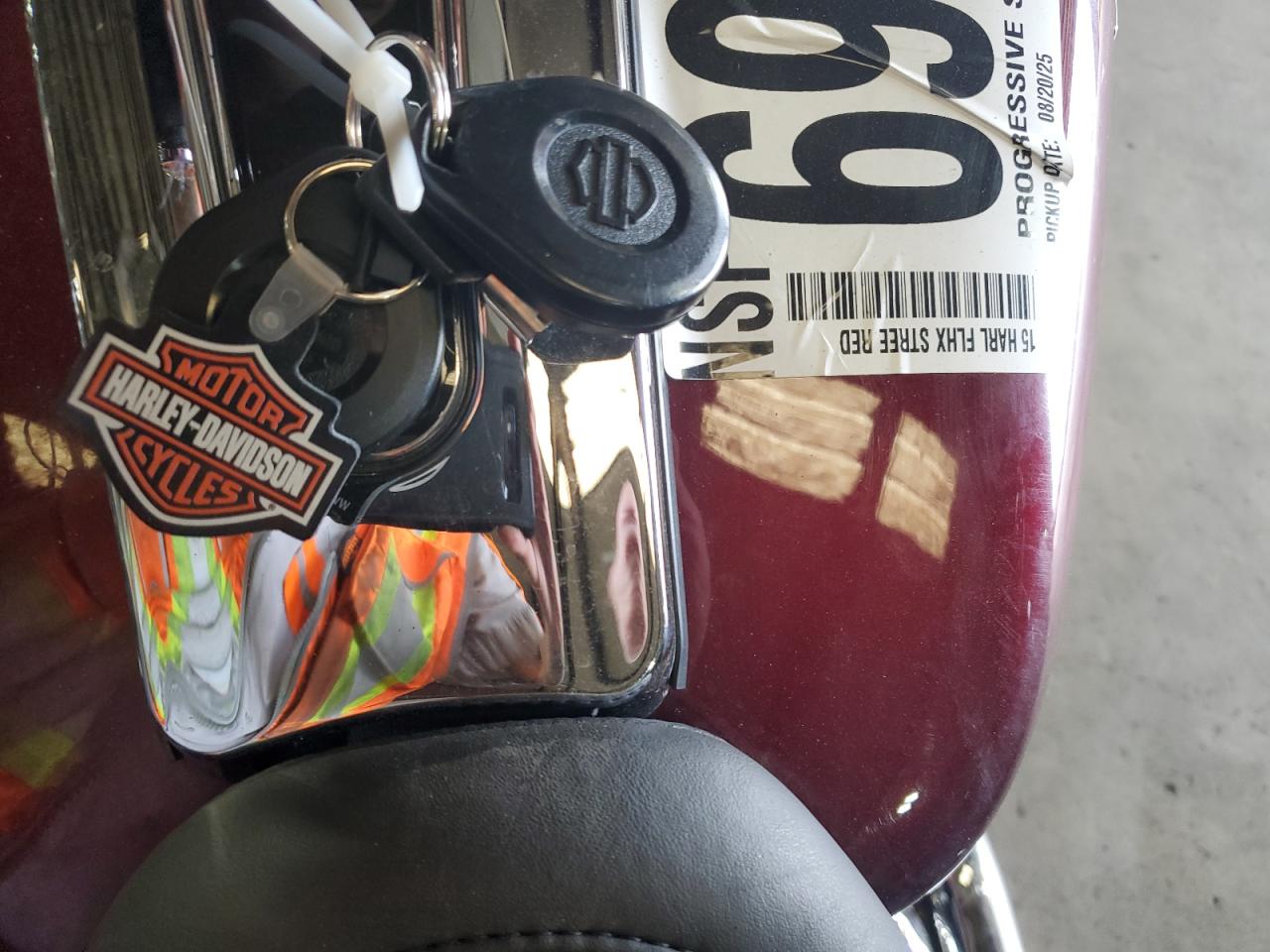 2015 Harley-Davidson Flhx Street Glide VIN: 1HD1KBM16FB622918 Lot: 69702575