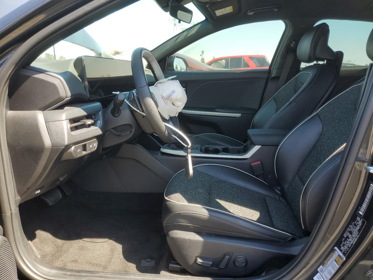 2025 Kia K4 Gt Line VIN: 3KPFW4DE8SE124257 Lot: 69518585