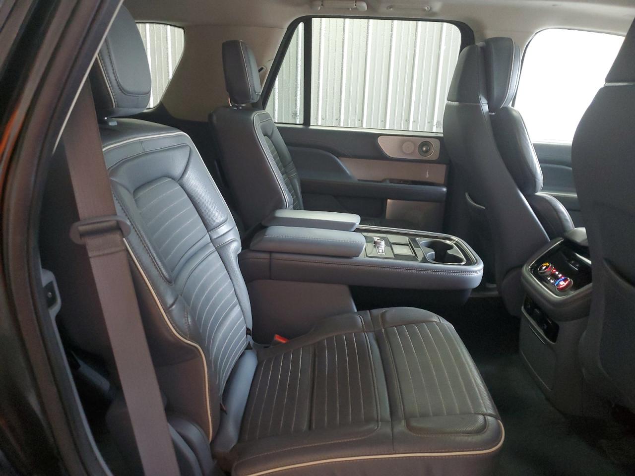 2021 Lincoln Navigator Black Label VIN: 5LMJJ2TT1MEL20738 Lot: 68019645