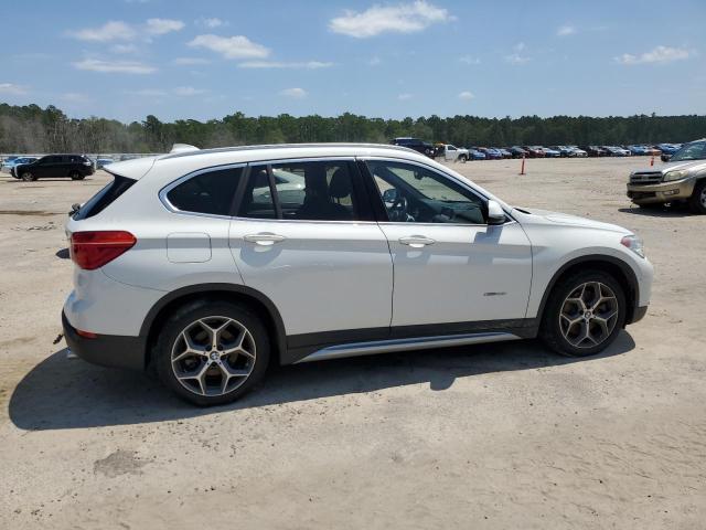  BMW X1 2016 Белы