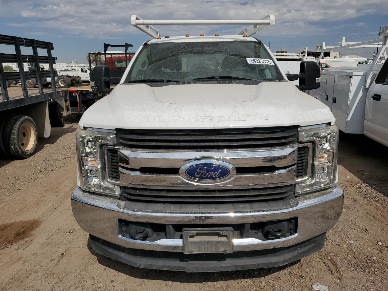 2019 Ford F350 Super Duty VIN: 1FD8W3FT2KEF52363 Lot: 66925415