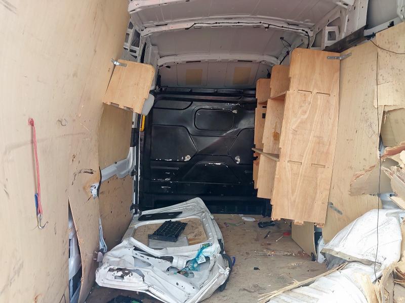 2023 FORD TRANSIT LEADER