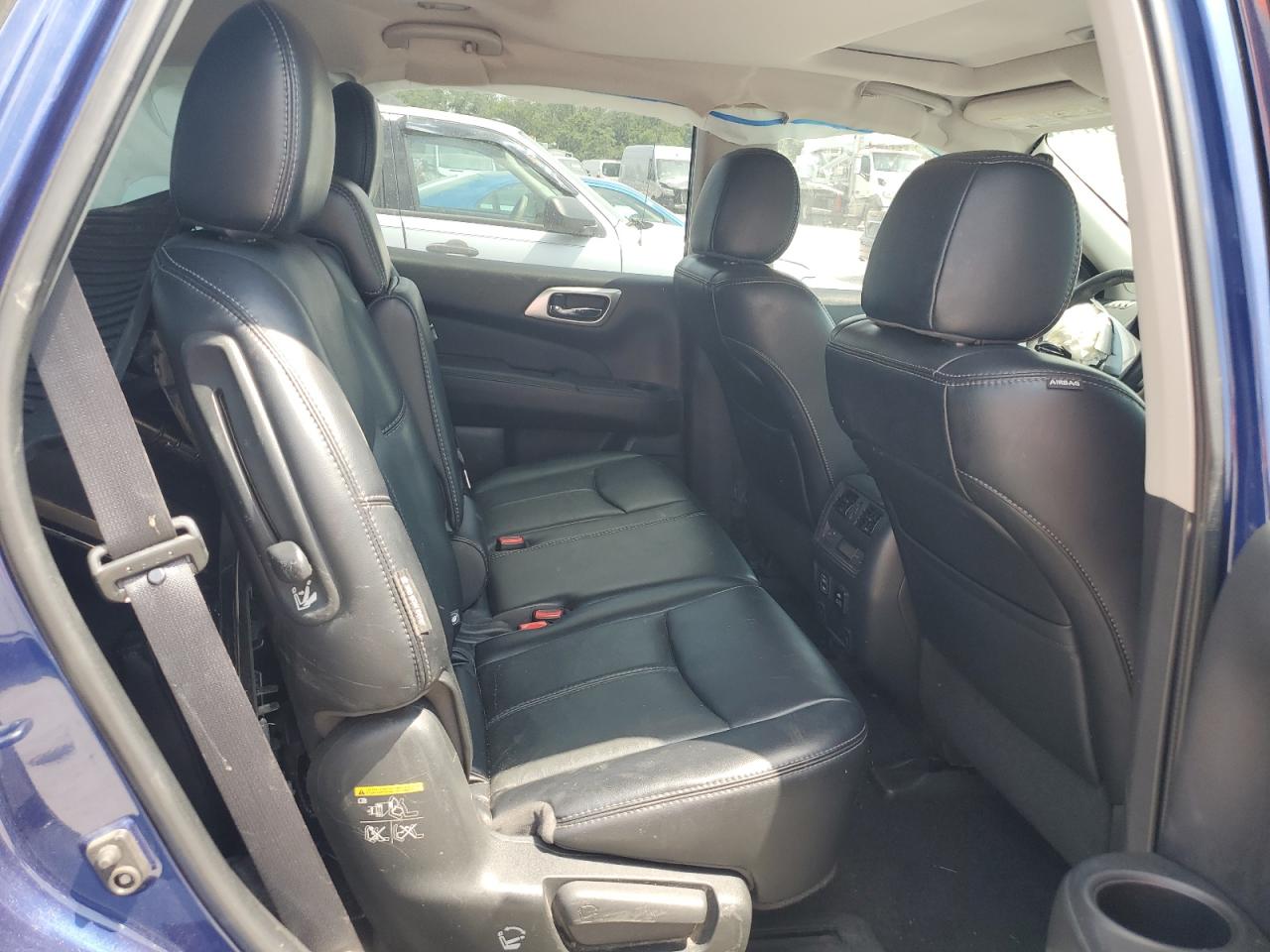 2018 Nissan Pathfinder S VIN: 5N1DR2MM9JC657164 Lot: 67547145