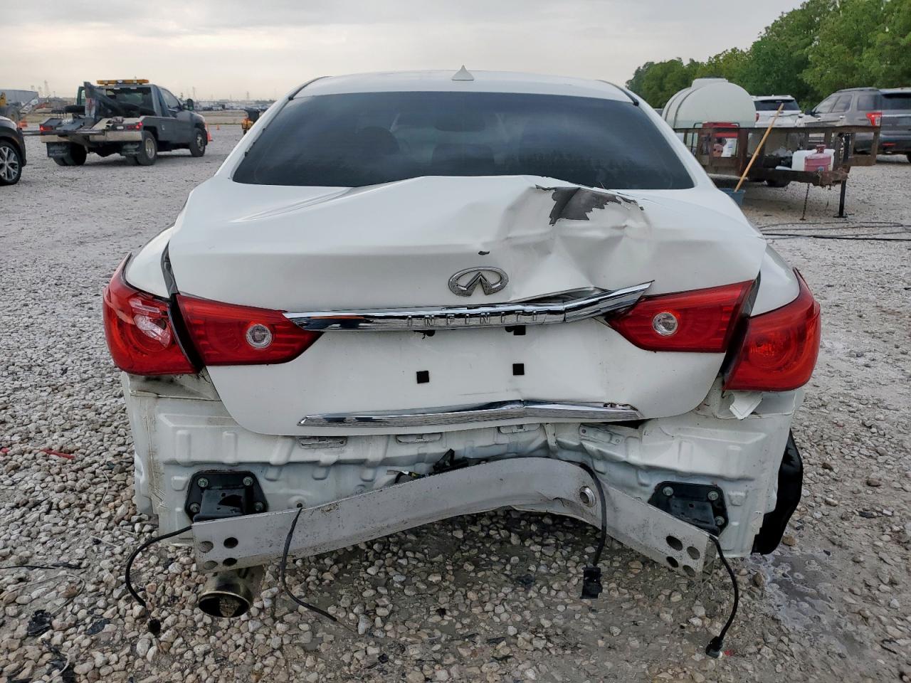 2014 Infiniti Q50 Base VIN: JN1BV7AP1EM683103 Lot: 69883445